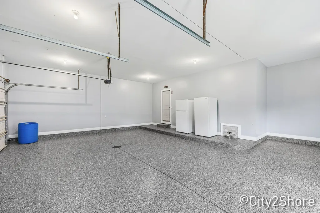 604 28th Avenue Jamestown Charter Township MI 49426
