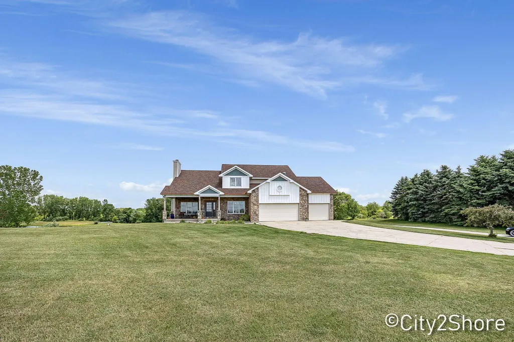 604 28th Avenue Jamestown Charter Township MI 49426