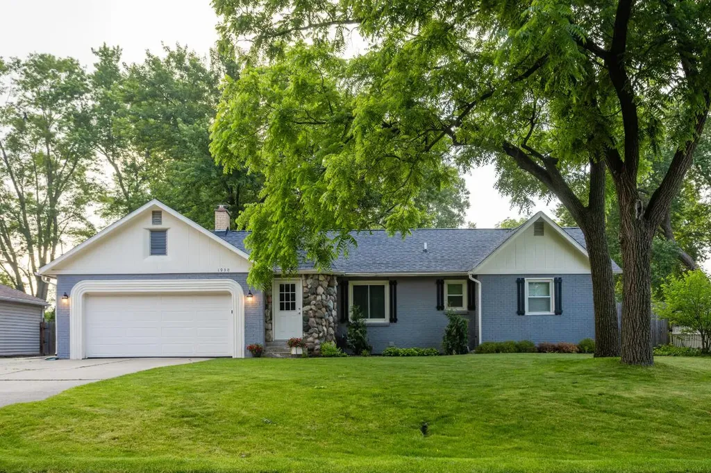 1930 Sherwood Avenue SE Grand Rapids City MI 49506