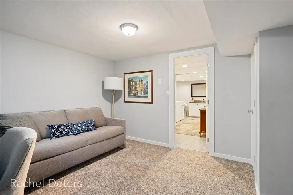 1930 Sherwood Avenue SE Grand Rapids City MI 49506