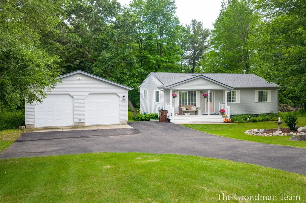 13178 Spruceridge Road Spencer Township MI 49326