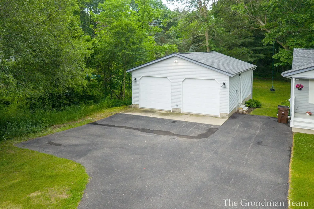 13178 Spruceridge Road Spencer Township MI 49326