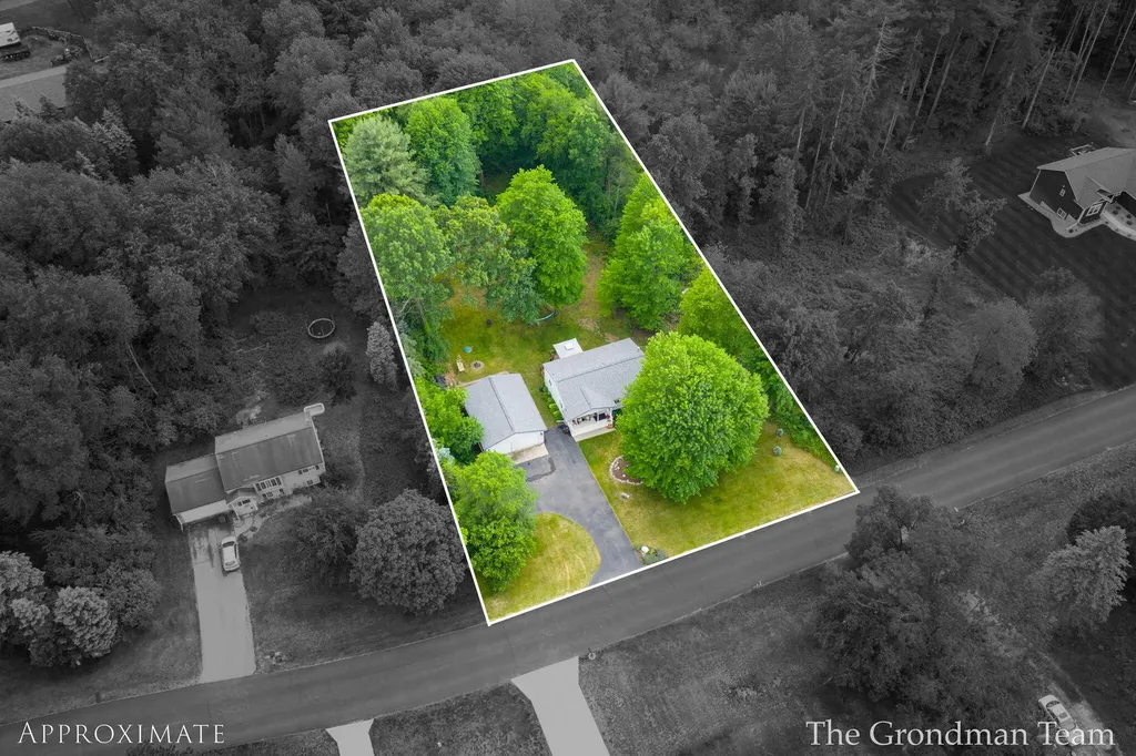 13178 Spruceridge Road Spencer Township MI 49326