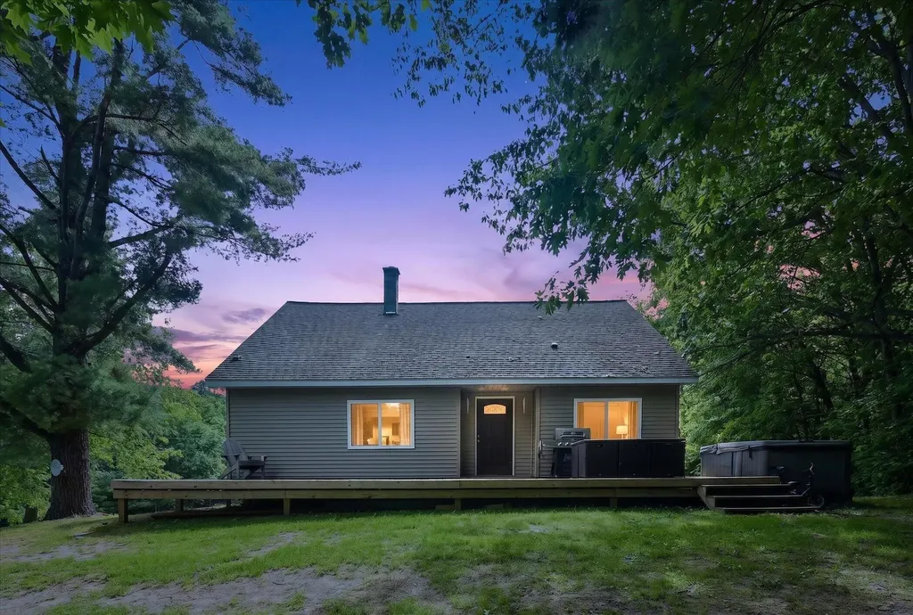 10260 N Ferris Road Seville Township MI 48877