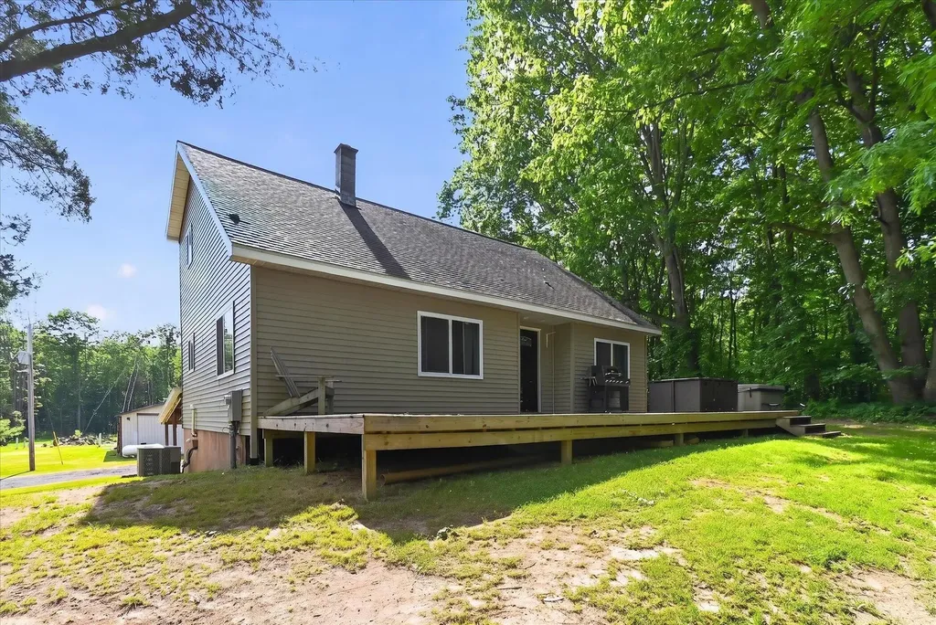 10260 N Ferris Road Seville Township MI 48877