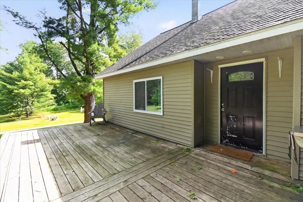 10260 N Ferris Road Seville Township MI 48877