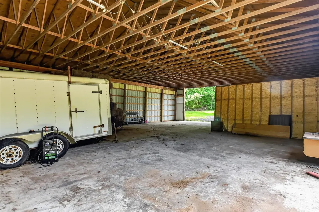 10260 N Ferris Road Seville Township MI 48877