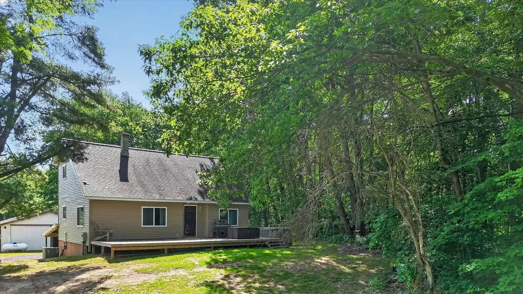 10260 N Ferris Road Seville Township MI 48877