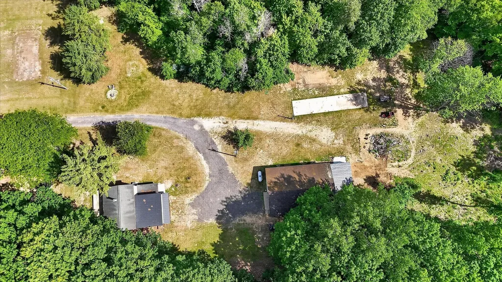 10260 N Ferris Road Seville Township MI 48877