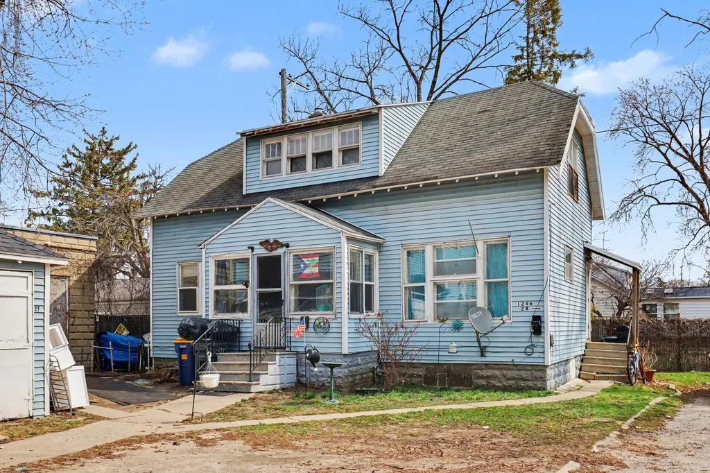 1246 Alpine Avenue NW Grand Rapids City MI 49504