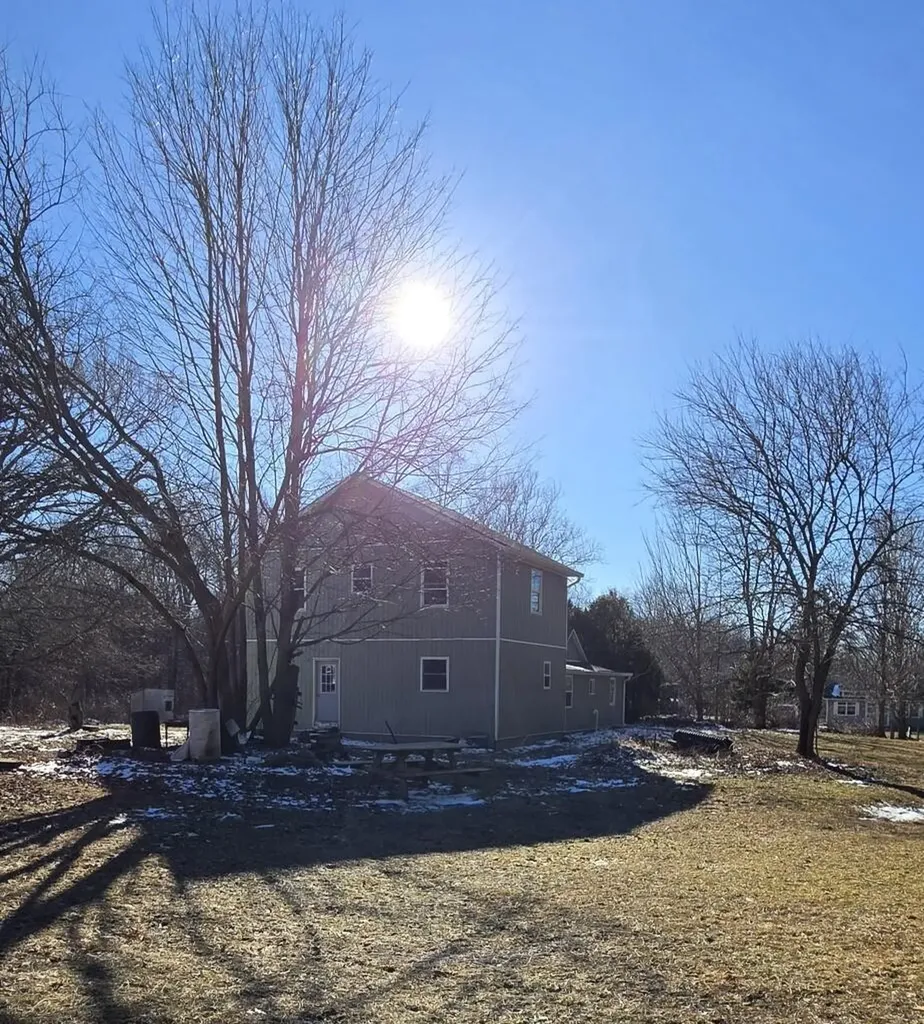 6883 62nd Street Geneva Township MI 49090