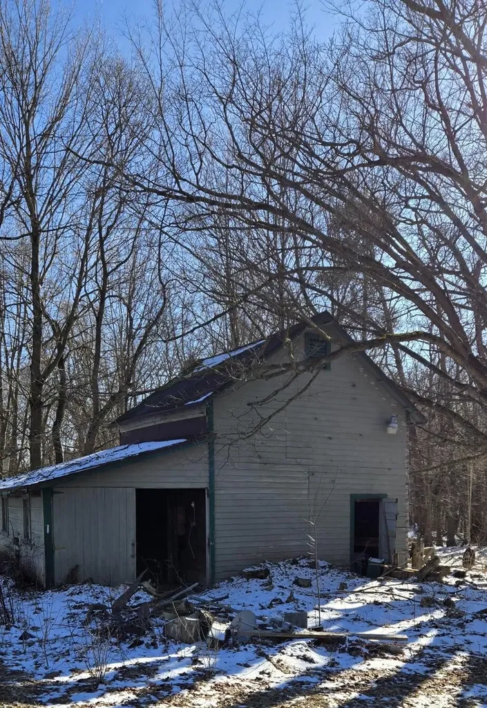 6883 62nd Street Geneva Township MI 49090