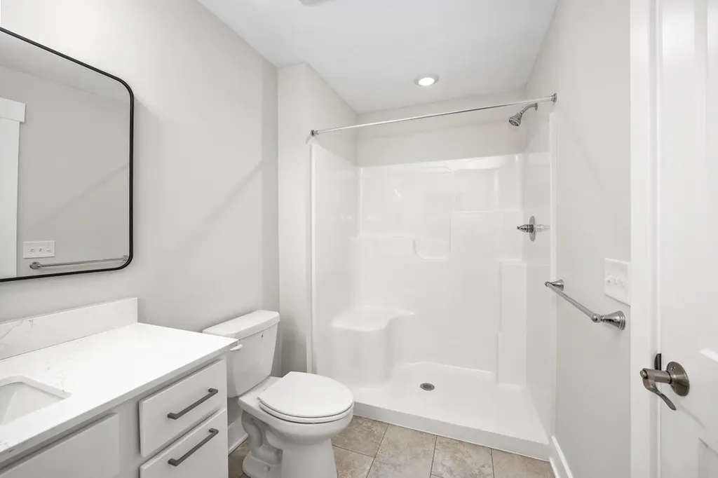 2221 Watertown Way NE Grand Rapids City MI 49505