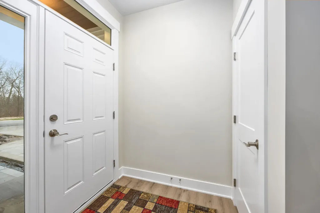 2221 Watertown Way NE Grand Rapids City MI 49505