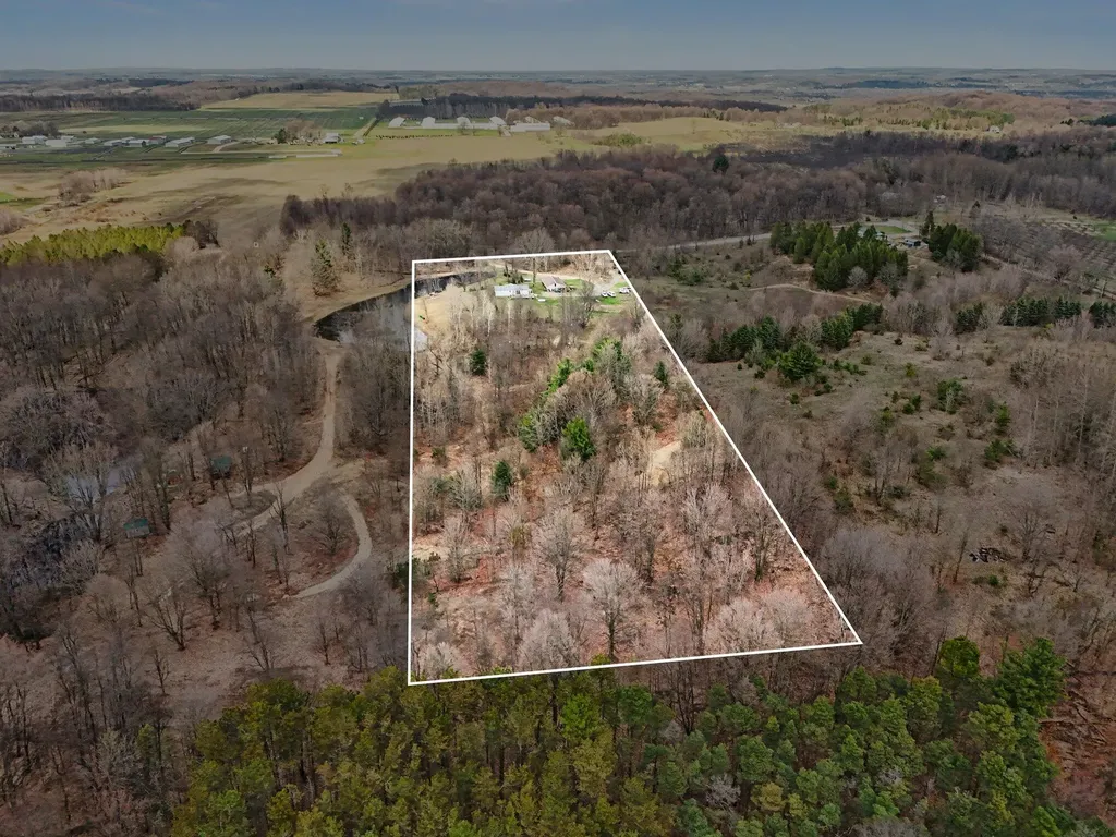 1723 W Warren Road Shelby Township MI 49455