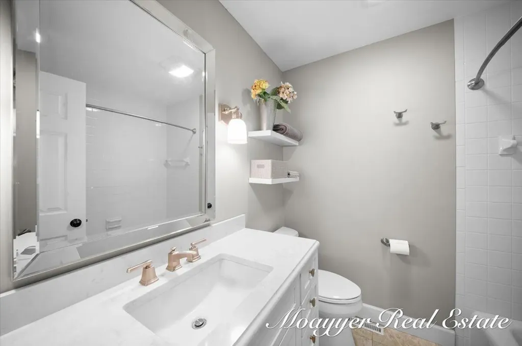 6204 Tahoe Drive SE Cascade Charter Township MI 49546