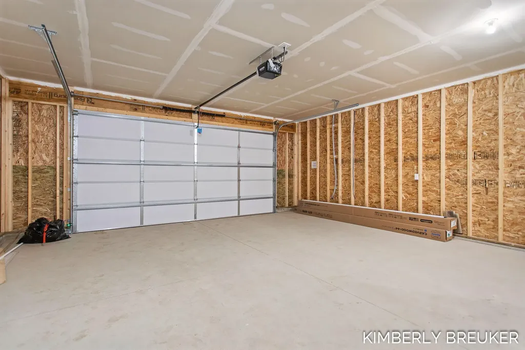 11782 Everett Avenue Allendale Charter Township MI 49401