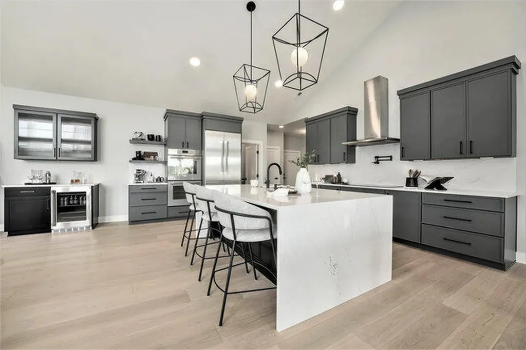 2284 Knapp Bluff Court NE Grand Rapids Charter Township MI 49525