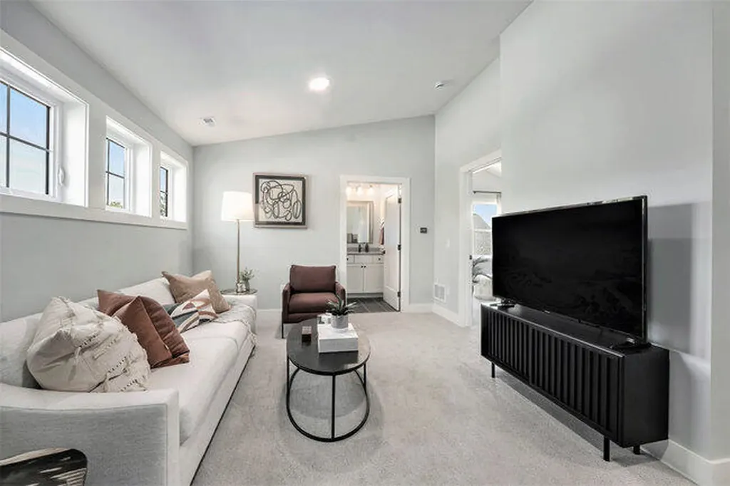 2284 Knapp Bluff Court NE Grand Rapids Charter Township MI 49525
