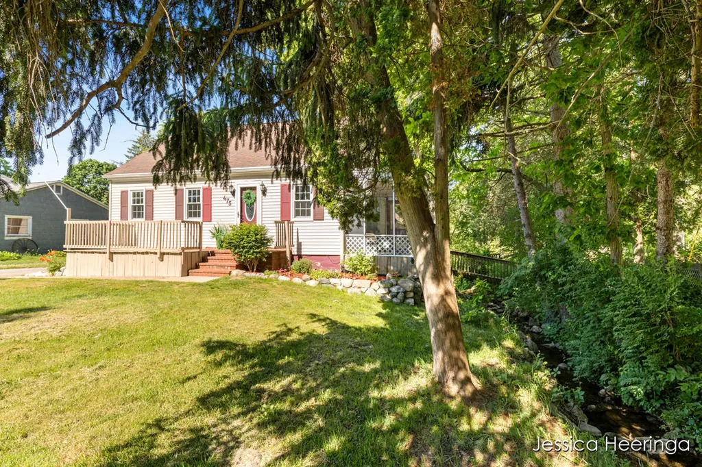 475 Northland Court NE Rockford City MI 49341