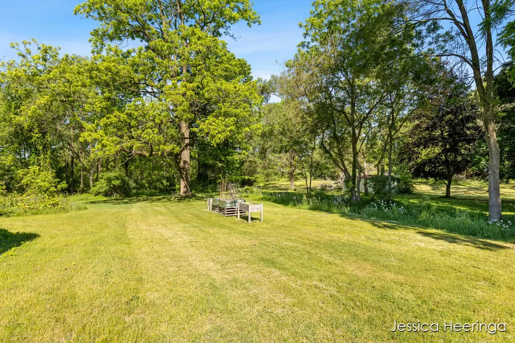 475 Northland Court NE Rockford City MI 49341
