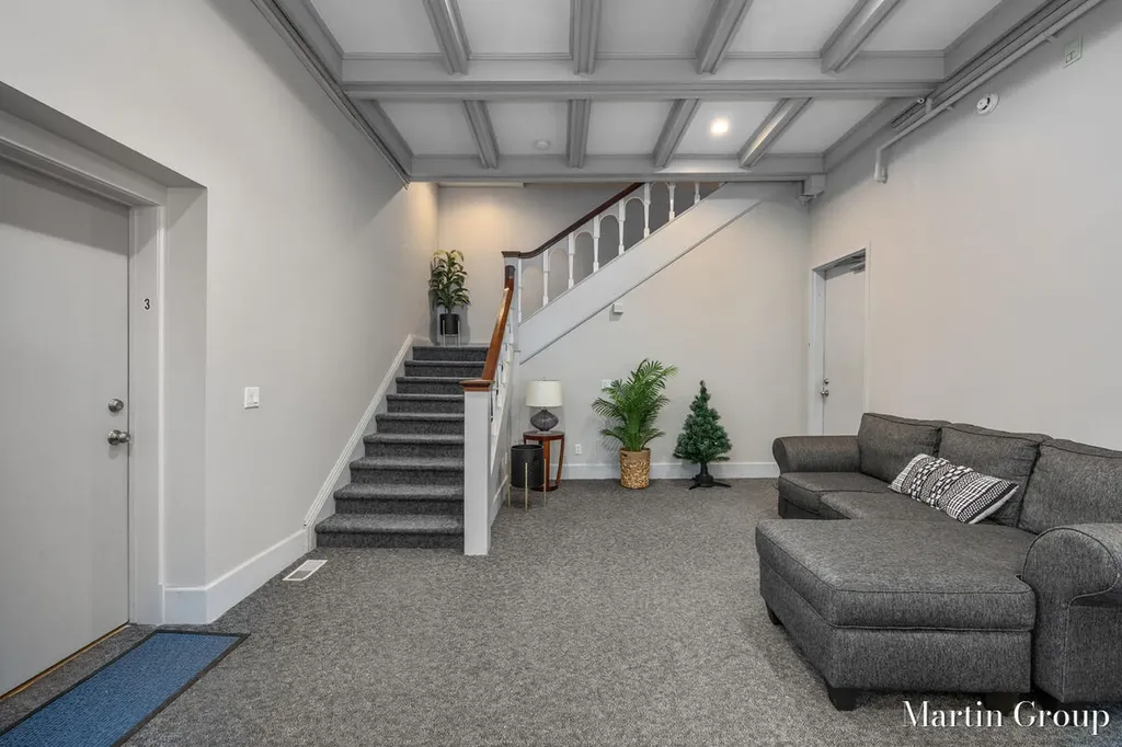 44 Lafayette Avenue NE Grand Rapids City MI 49503