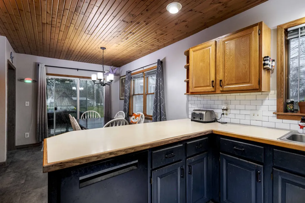 904 60th Street SE Gaines Charter Township MI 49508
