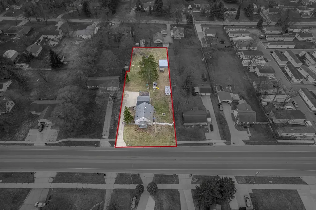 904 60th Street SE Gaines Charter Township MI 49508