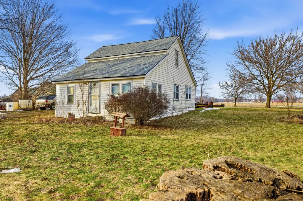 2217 126th Avenue Hopkins Township MI 49328