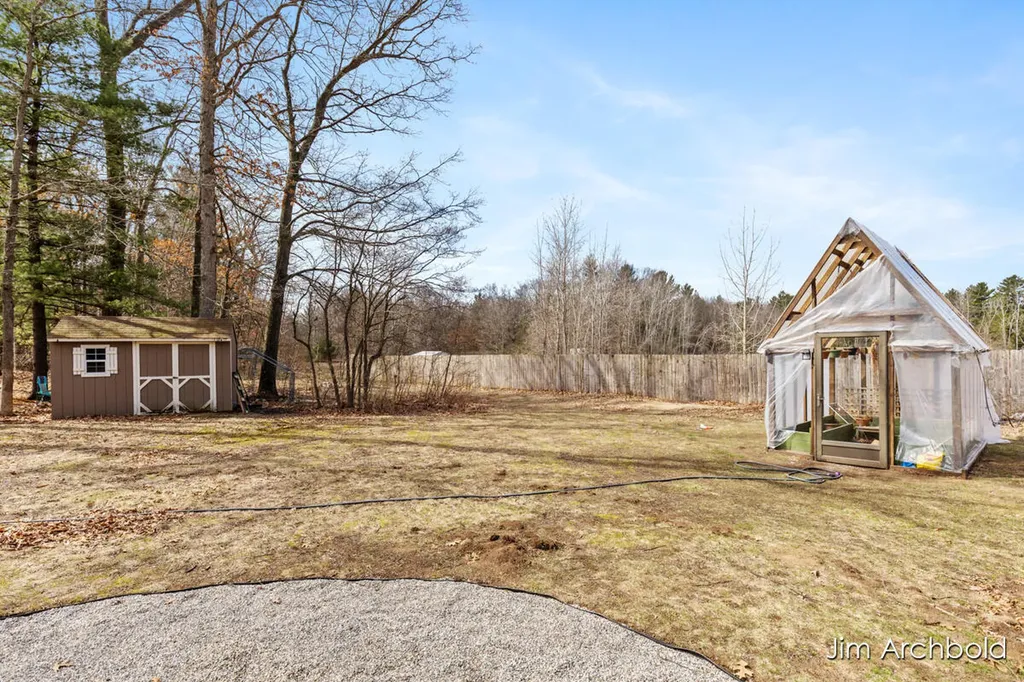 2447 Roberts Road Dalton Township MI 49445