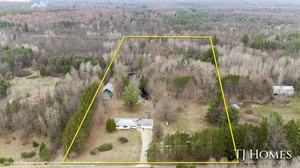 5818 E Sternberg Road Sullivan Township MI 49415