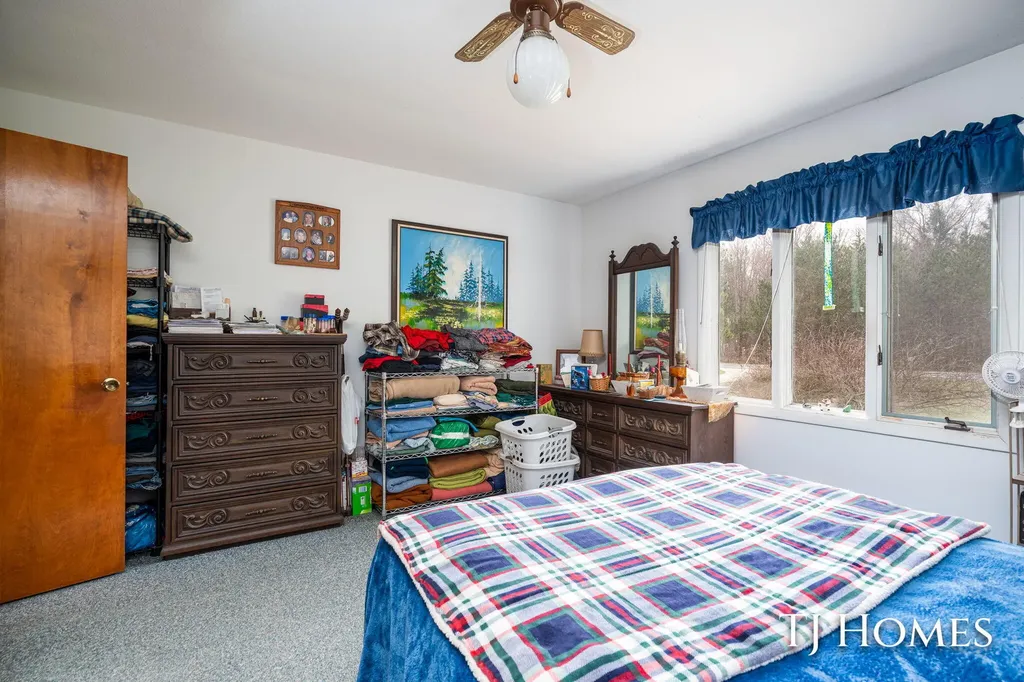 5818 E Sternberg Road Sullivan Township MI 49415