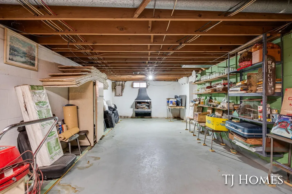 5818 E Sternberg Road Sullivan Township MI 49415