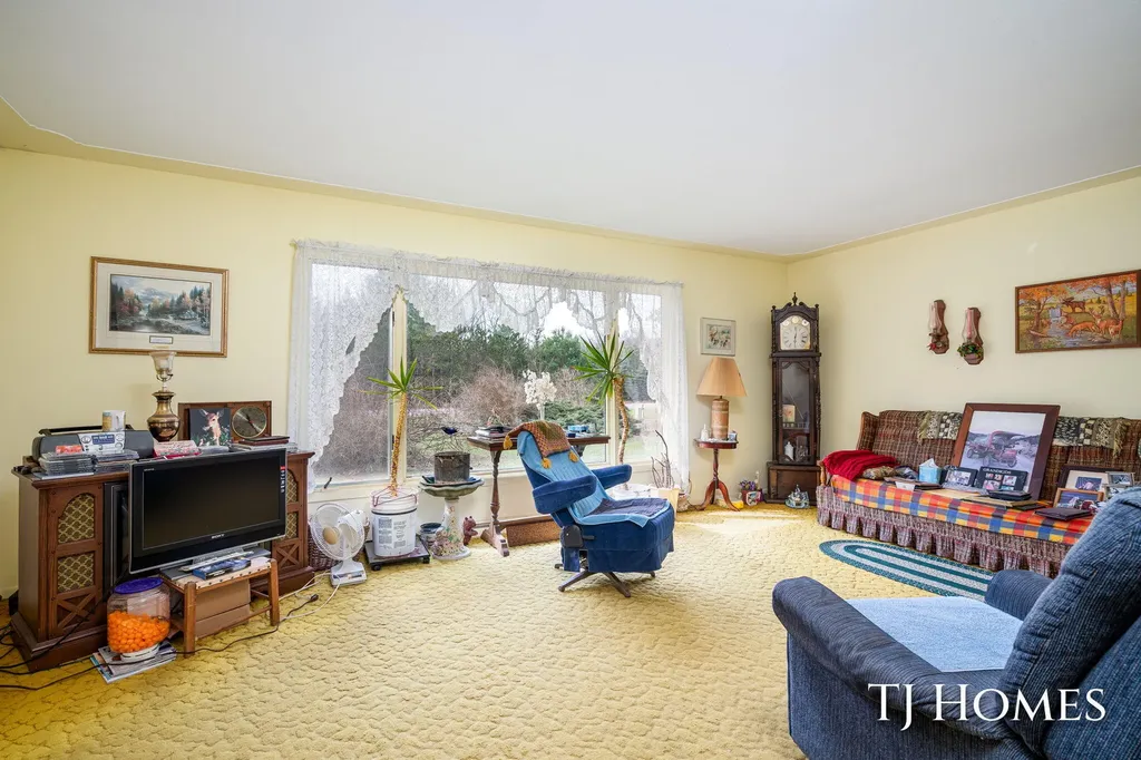 5818 E Sternberg Road Sullivan Township MI 49415
