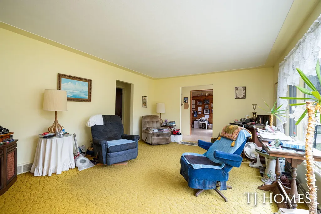 5818 E Sternberg Road Sullivan Township MI 49415