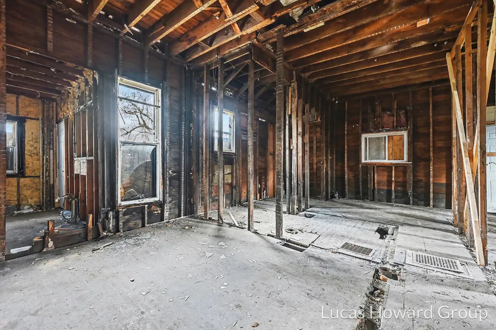 836 West North Street Kalamazoo City MI 49007