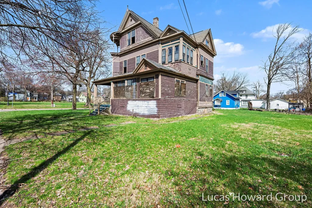 836 West North Street Kalamazoo City MI 49007