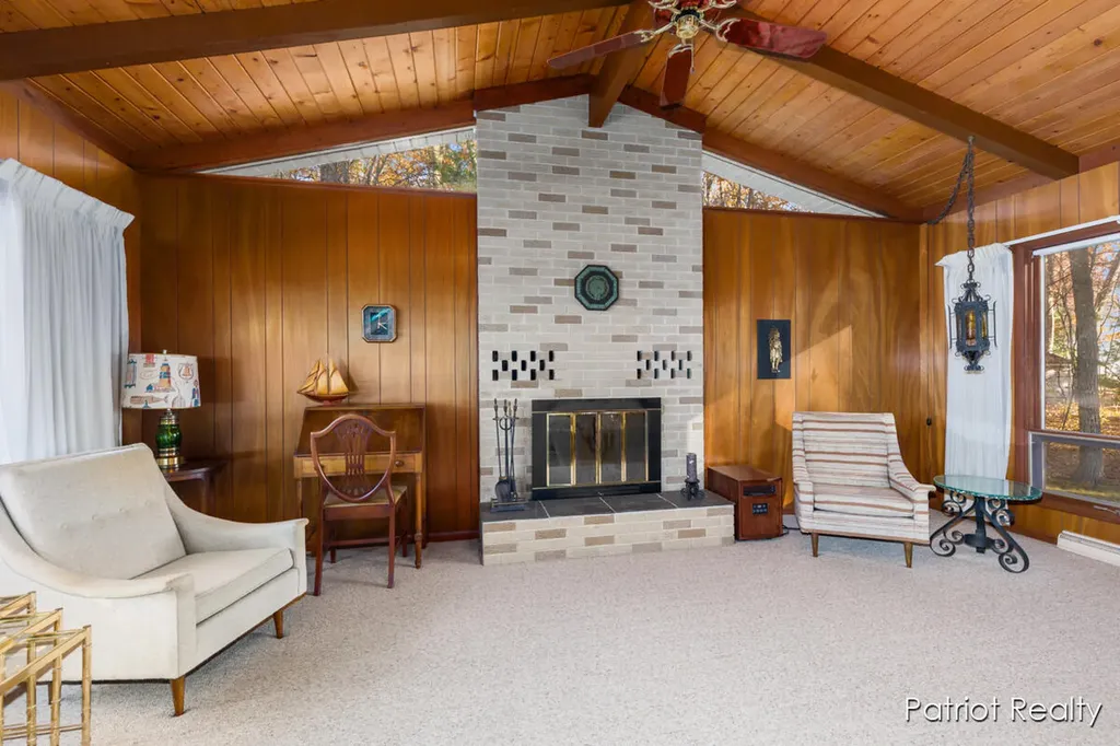 8995 Deer Point Drive Croton Township MI 49337