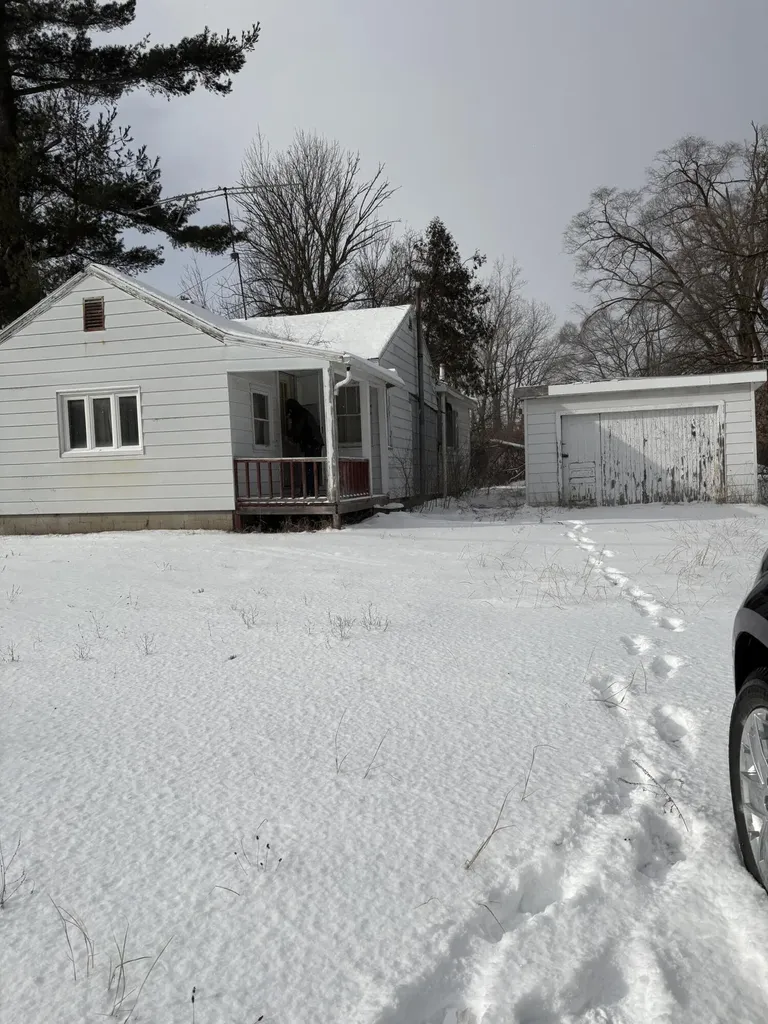 5193 N Mission Road Isabella Township MI 48878