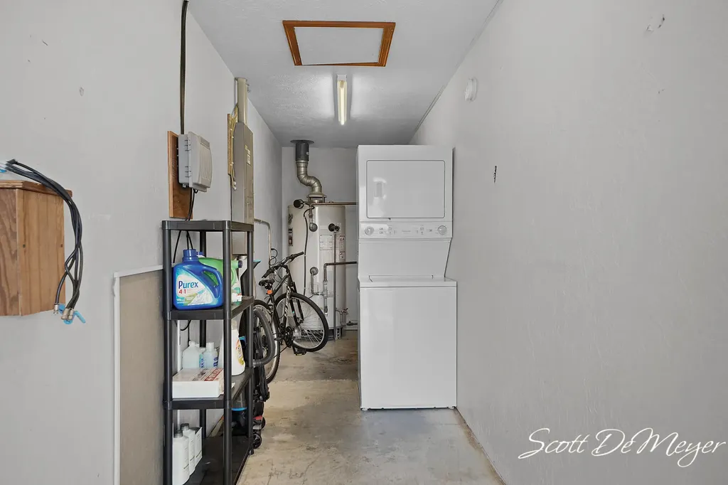 109 S Greenville West Drive Greenville City MI 48838