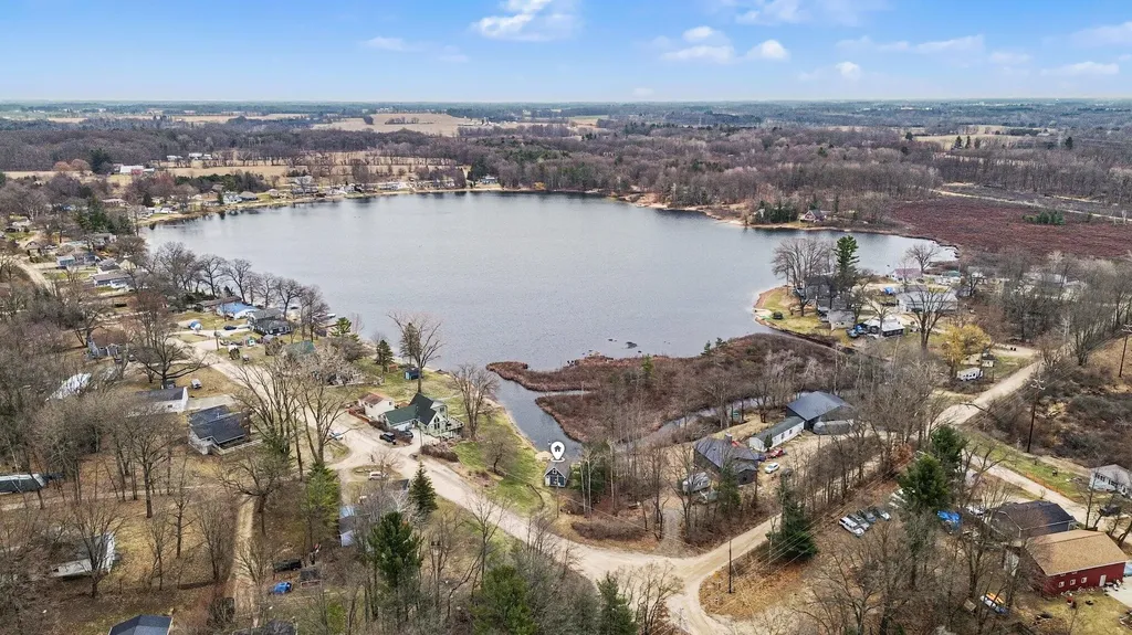 3783 Holiday Drive Montcalm Township MI 48838
