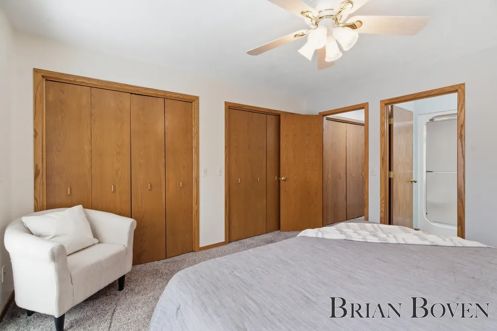 6957 Pinehurst Lane NE Cannon Township MI 49341