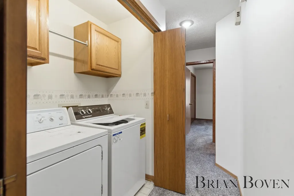 6957 Pinehurst Lane NE Cannon Township MI 49341