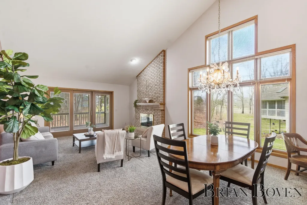 6957 Pinehurst Lane NE Cannon Township MI 49341