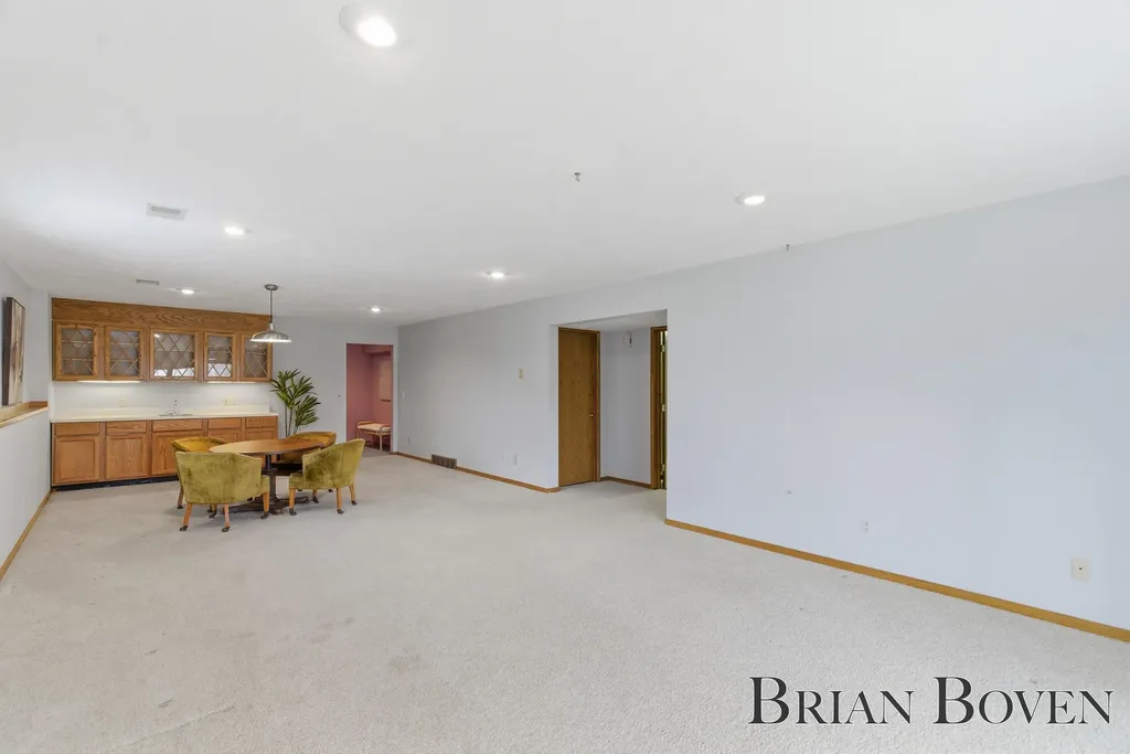 6957 Pinehurst Lane NE Cannon Township MI 49341