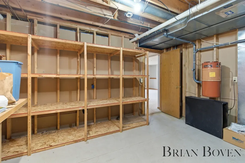 6957 Pinehurst Lane NE Cannon Township MI 49341