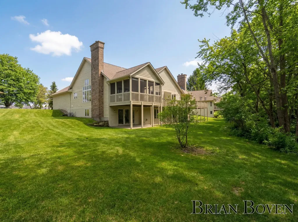 6957 Pinehurst Lane NE Cannon Township MI 49341
