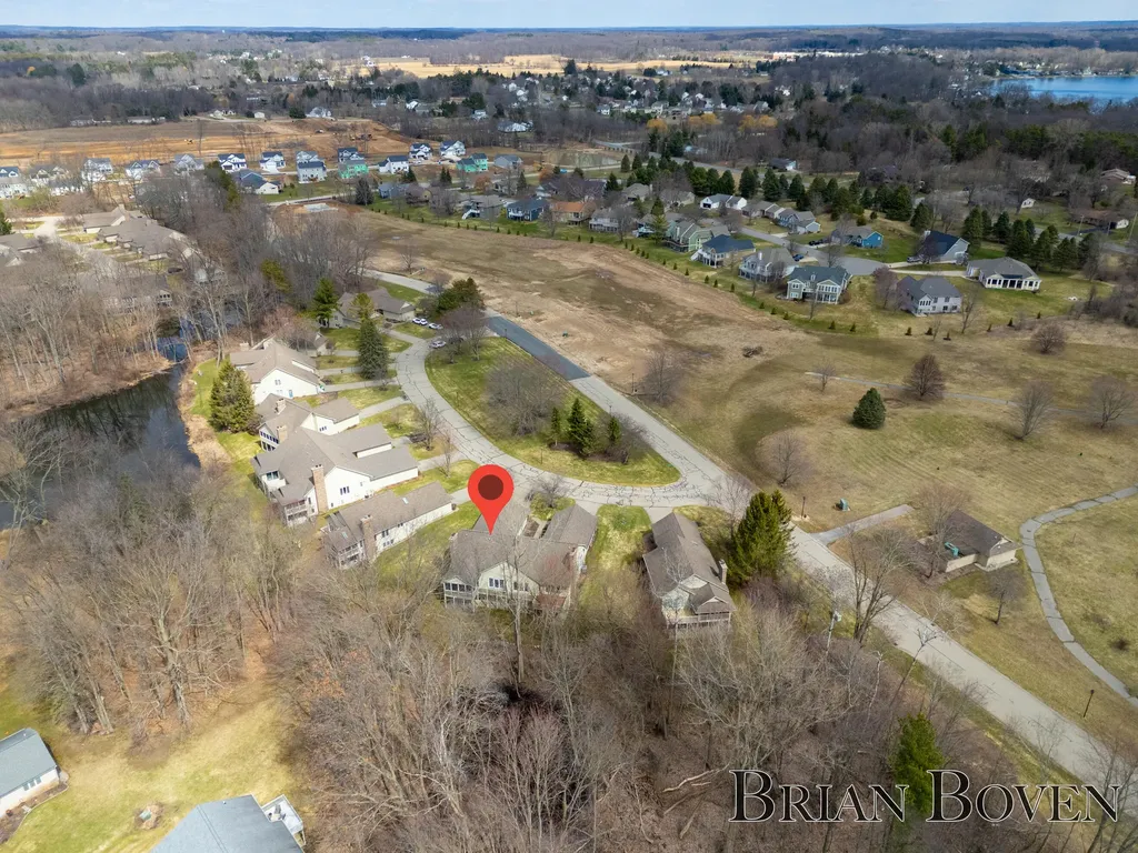 6957 Pinehurst Lane NE Cannon Township MI 49341