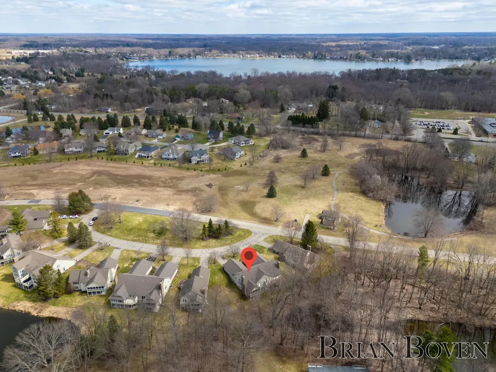 6957 Pinehurst Lane NE Cannon Township MI 49341