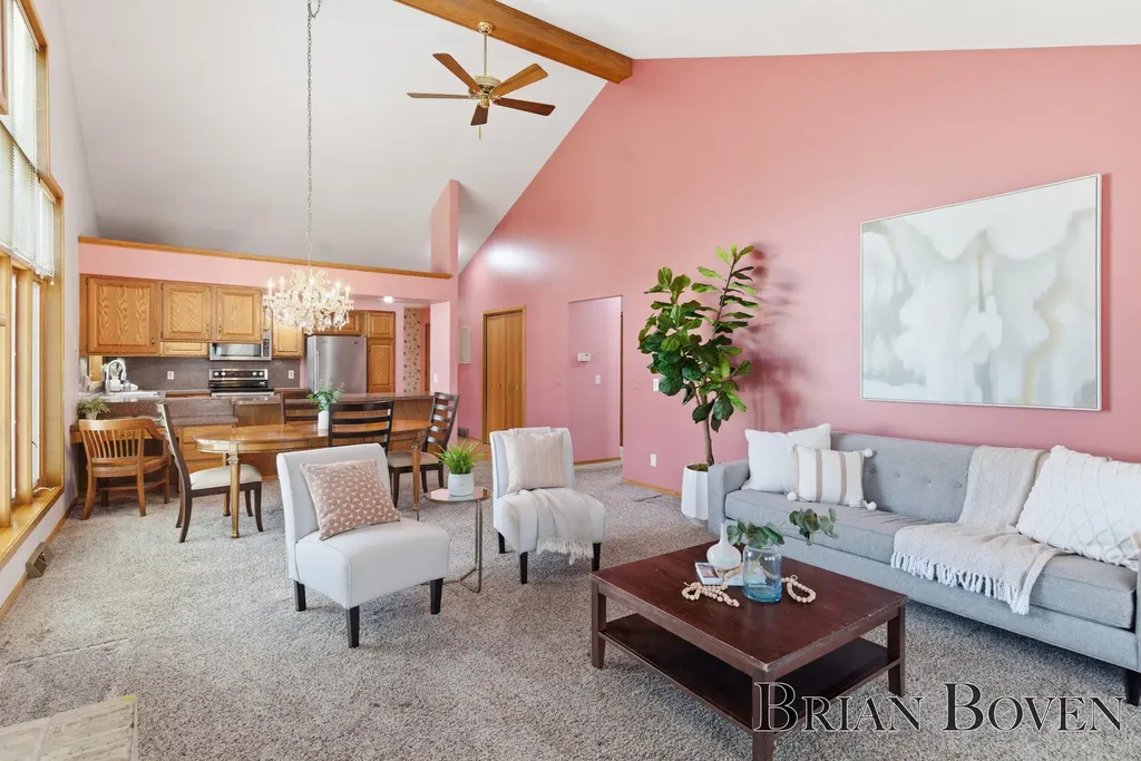 6957 Pinehurst Lane NE Cannon Township MI 49341